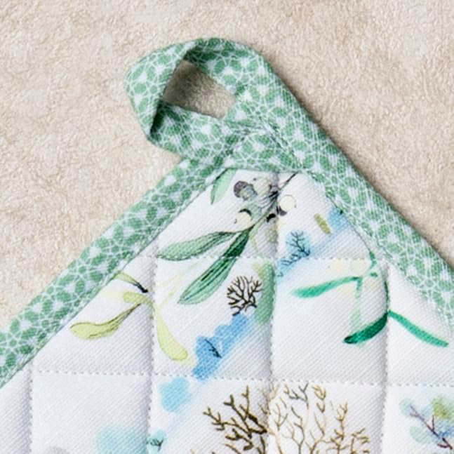 Maison d' Hermine Pot Holders Set 100% Cotton Heat Resistant Potholders 8" x 8" Hot Pads with Loop BBQ, Cooking, Baking, Grilling, Kitchen, Handling Hot Pans (Pack of 2, Snowy World)