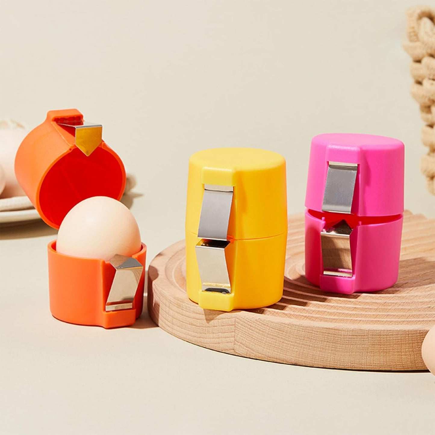 Egg Shell Opener – Stainless Steel Egg Cracker Tool for Raw, Soft & Hard-Boiled Eggs, Handheld Eggshell Cutter & Separator Kitchen Gadget, No Mess Egg Topper for Baking & Cooking