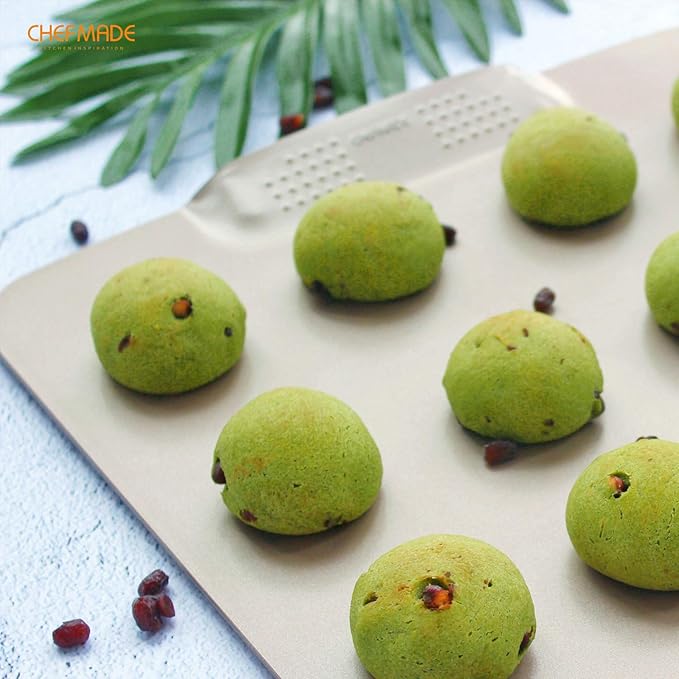 CHEFMADE Cookie Sheet Pan, 12-Inch One-Handed Gripping Non-Stick Rimless Bakeware for Oven Baking 11.4" x 12.8"x 0.6" (Champagne Gold)