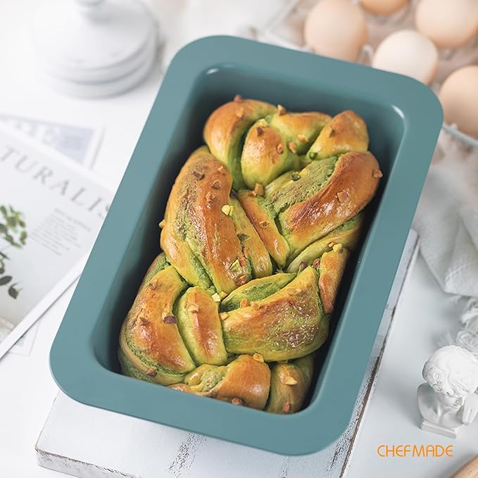 CHEFMADE Bread Loaf Pan, 9.6" x 5.3" Nonstick Meatloaf Pan, Bakeware for Oven Baking,Homemade Bread (Green)
