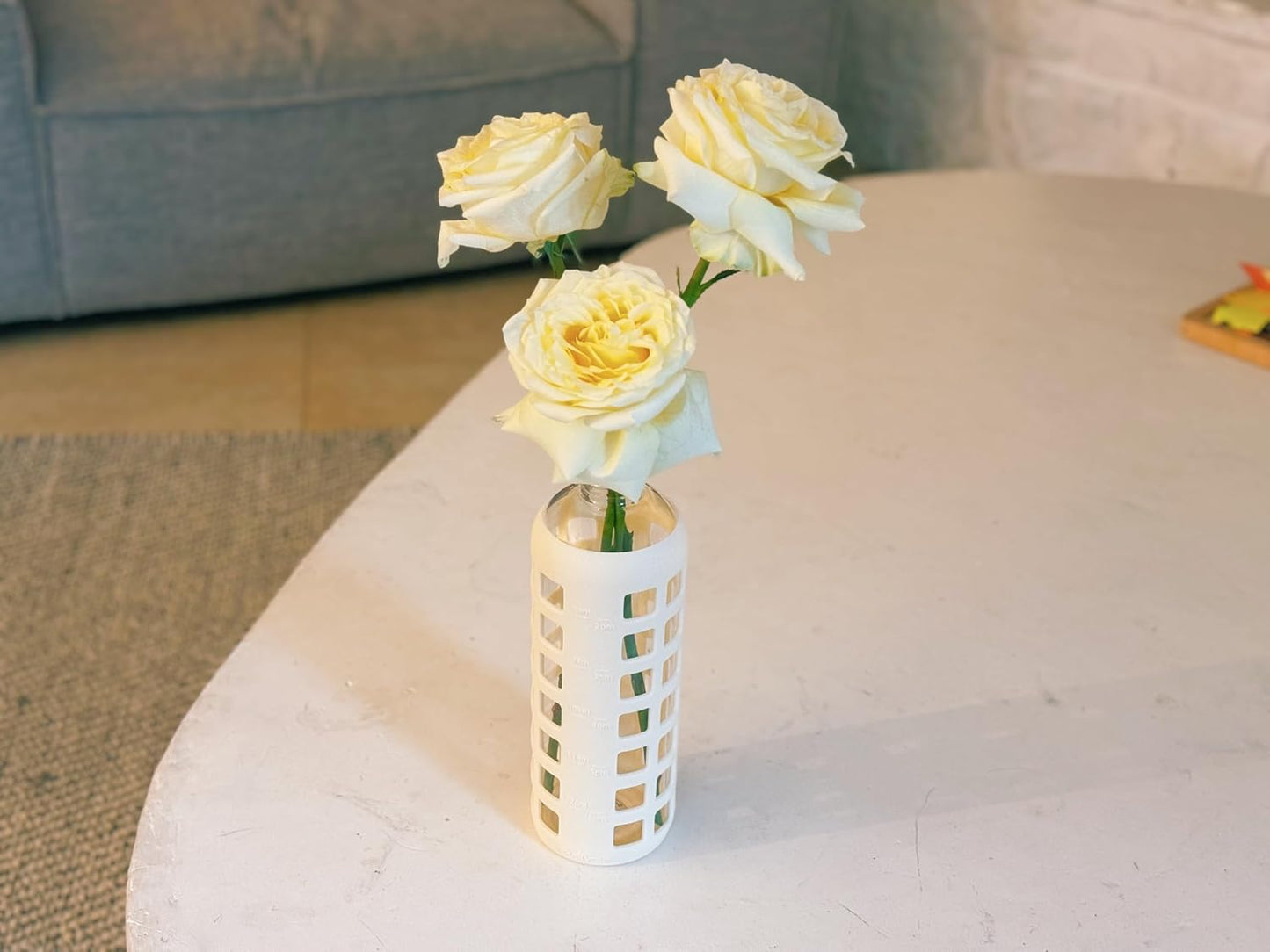 purifyou 40oz / 32oz / 22oz / 12oz Borosilicate Glass Water Bottle with Time & Volume Markers, Silicone Sleeve, Stainless Steel Lid – Reusable Glass Bottle for Water & Juice (22oz Pearled Ivory)