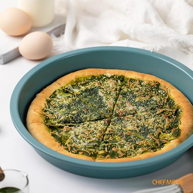 CHEFMADE Round Cake Pan, 10-Inch Non-Stick Pizza Pan and Pie Bakeware for Oven Baking (Green)