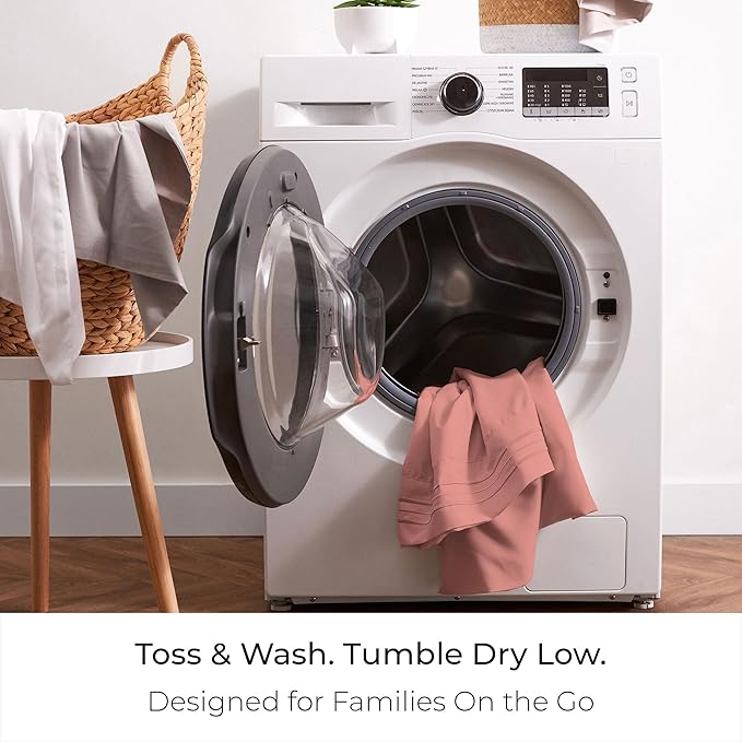 Mellanni California King Sheets Set - 4 PC Iconic Collection Bedding - Hotel Luxury, Extra Soft, Cooling Bed Sheets - Wrinkle, Fade, Stain Resistant (Cal King, Coral)