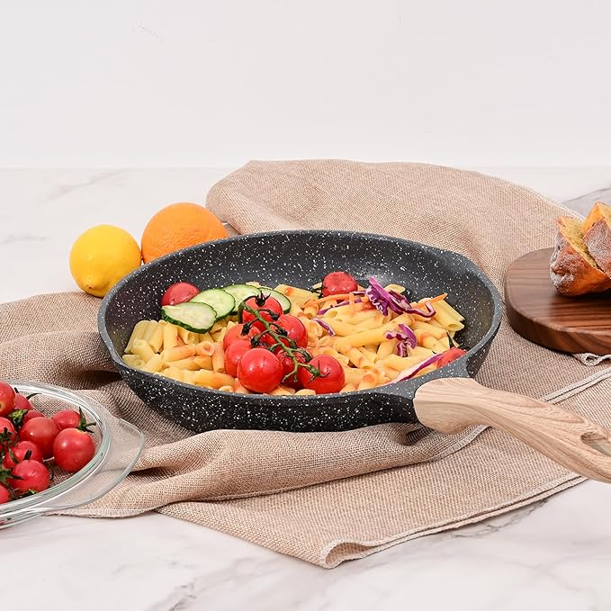 JEETEE 11 Inch Nonstick Frying Pan, Stone Coating Cookware, Nonstick Omelette Pan with Heat-Resistant Handle, Induction Skillet for Eggs (Grey)