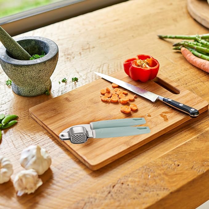 uxcell 2pcs Garlic Press, 7.7 Inch Stainless Steel Garlic Crusher and Peeler Set for Home Cooks and Professional Chefs, Blue