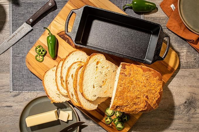 Lodge 10 Inch Pre-Seasoned Cast Iron Loaf Pan - Dual Handles - Unparalleled Heat Retention for Consistent, Even Baking - Black