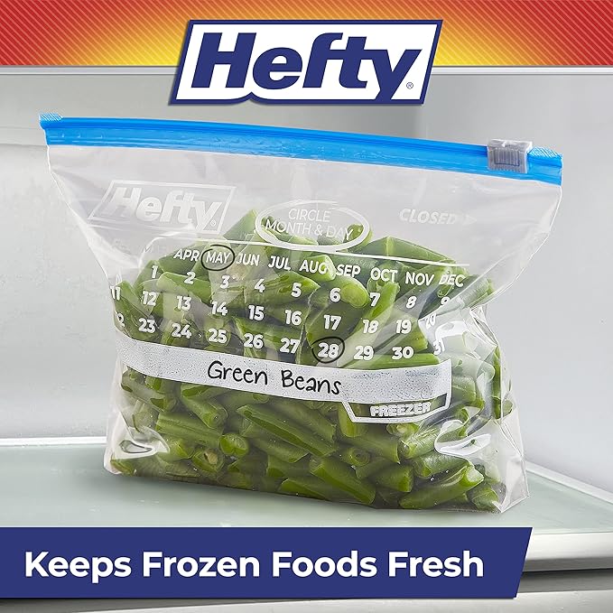 Hefty Calendar Slider Quart Freezer Bags, 1 Quart Slider Bags with Stand and Fill Expandable Bottoms, Helps Prevent Freezer Burn, 35 Count (Pack of 4)