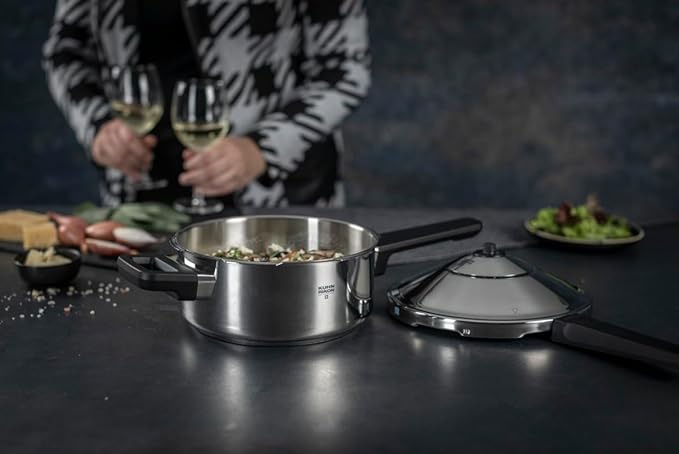 Kuhn Rikon Duromatic Stainless-Steel Saucepan Pressure Cooker - 3.7-Qt