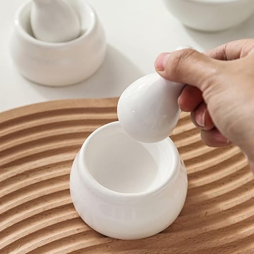 Mini White Ceramic Mortar and Pestle Set, A Perfect Pill Crusher, Also Suitable for Crushing Spices, Herbs, etc