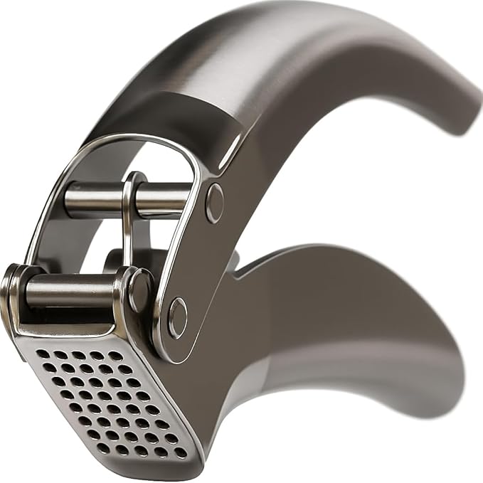 Good Grips Heavy Duty Garlic Press, No Peeling Needed, Stainless Steel Professional Garlic Mincer & Crusher, Dual Lever-Assisted Design with Large Capacity Chamber for Effortless Garlic Crushing.