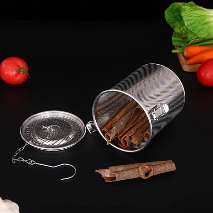 AUNMAS Stainless Steel Tea Ball Strainer and Spice Filter, 4.7 Inch Infusion Basket for Loose Leaf Tea, Soup Seasonings, Broth with Hook,12 x 13cm