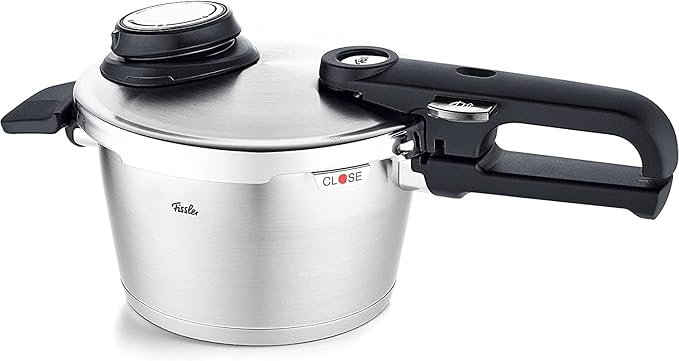 Fissler Vitavit Premium Pressure Cooker with Steamer Insert, 2.6 Quart