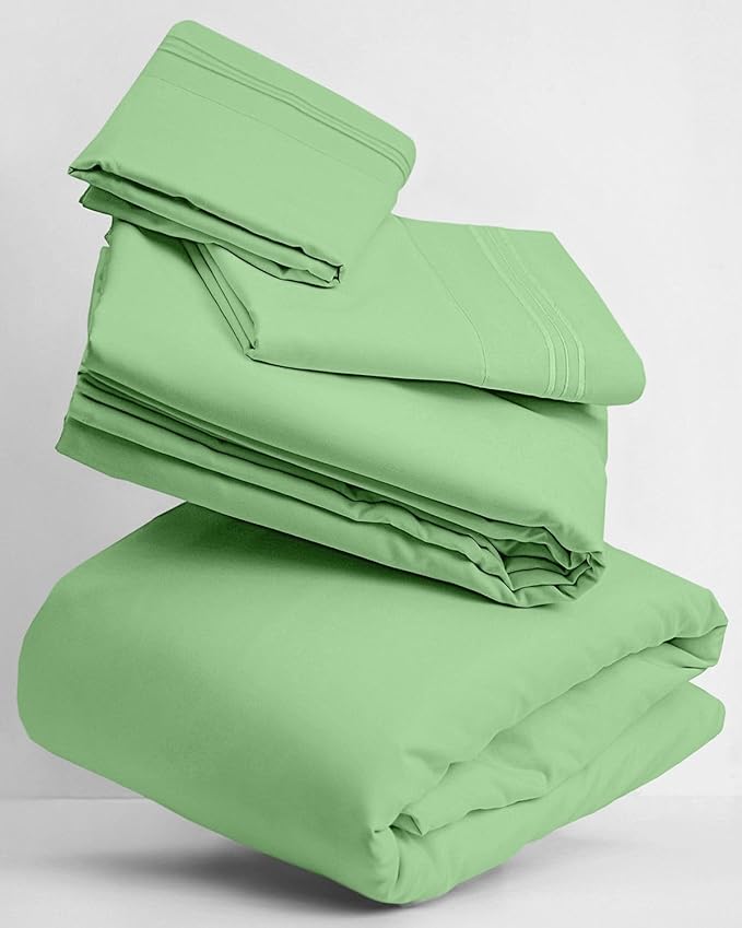 Mellanni Twin Sheets Set - 3 PC Iconic Collection Bedding - Hotel Luxury, Extra Soft, Cooling Bed Sheets - Wrinkle, Fade, Stain Resistant (Twin, Pistachio)