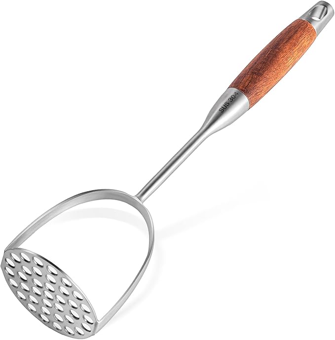 Potato Masher Stainless Steel, Manual Mashed Potato Masher,Wooden handle Potatoes Smasher Kitchen Tool for Avocado,Potatoes, Vegetables, 13.5Inch Long handle Large Heavy Duty Metal Mashing Utensil
