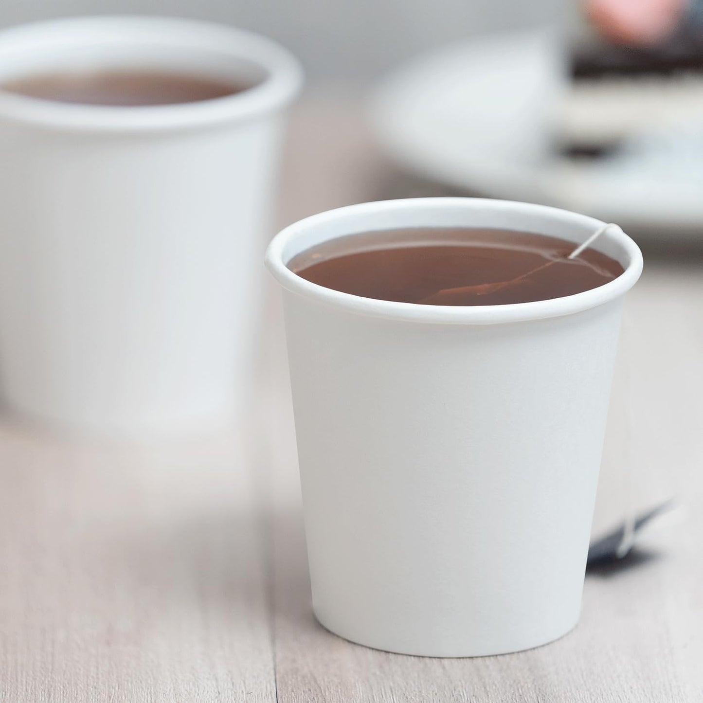 Karat 10 oz Paper Coffee Cup [1,000 ct] White Disposable Cup for Hot/ Cold Drinks and Beverages 90mm Diameter (C-K510W)