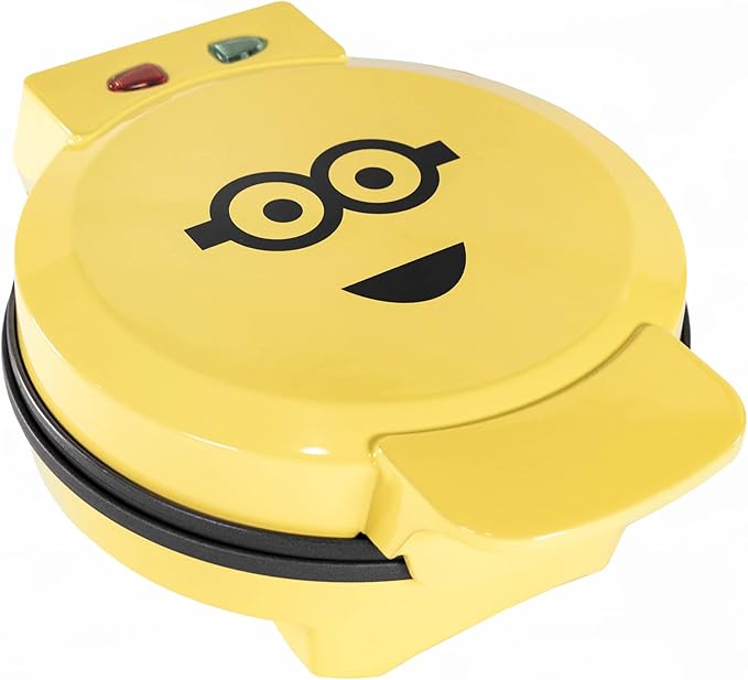 Uncanny Brands Minions Kevin Waffle Maker- Iconic Minion on Your Waffles - Waffle Iron