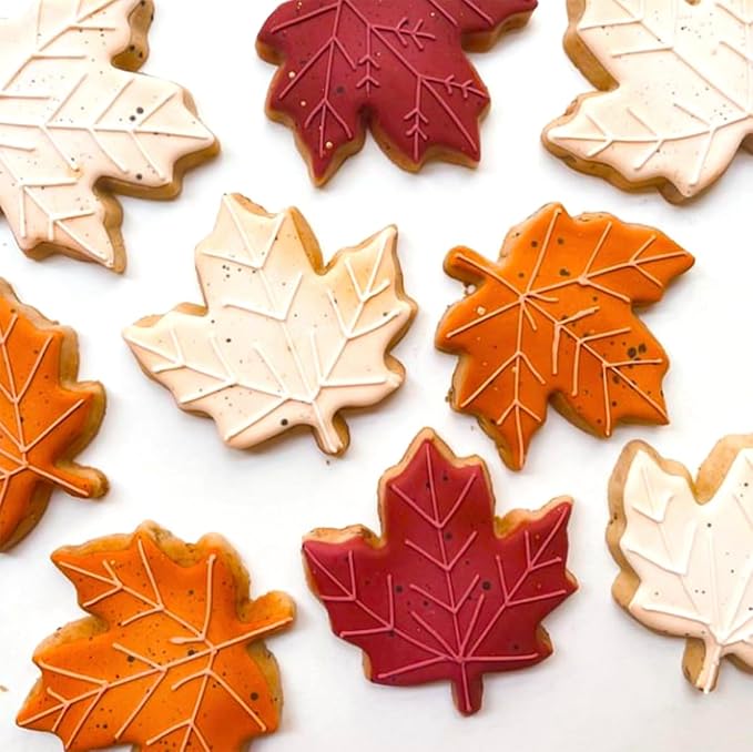 Thanksgiving Cookie Cutters Set 5PCS, Food-grade Stainless Steel Turkey Pumpkin Pine Cones Maple Leaf Fall Cookie Cutters Shapes, Sturdy Metal Biscuit Cutters for Home Holiday Family Baking