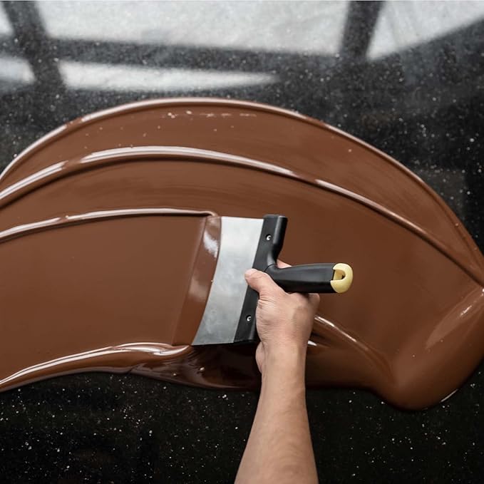 Valrhona Premium French Baking Milk Chocolate Discs (Feves). CARAMELIA 36% Cacao. Creamy, Caramel, Salted Butter Notes. Easy Melt-Tempering. Milky, Balanced. Luscious Frosting, Sauces 250g (Pack of 2)