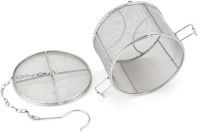 Seasoning Strainer, Large Capacity Stainless Steel Tea Mesh Tea Infuser Strainer with Extended Chain Hook for Brew Loose Leaf Tea and Seasonings, Sliver 5.52 x 3.94