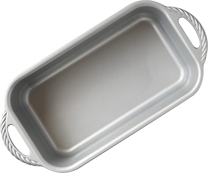 Nordic Ware Procast Classic Loaf