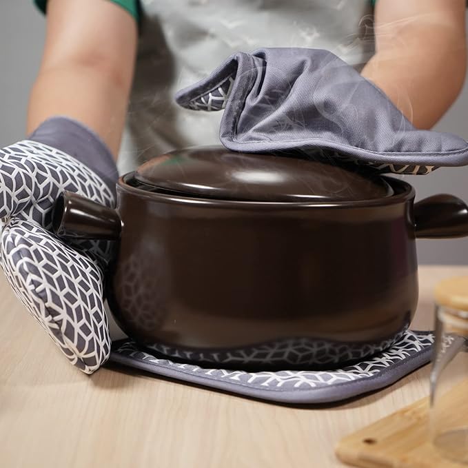 Oven Mitts and Pot Holders Sets 6pcs, Thick Cotton Oven Gloves High Heat Resistant 500℉with Extra Long Oven Mitts and Hot Pads Potholders with Non-Slip Silicone Surface for Cooking Baking