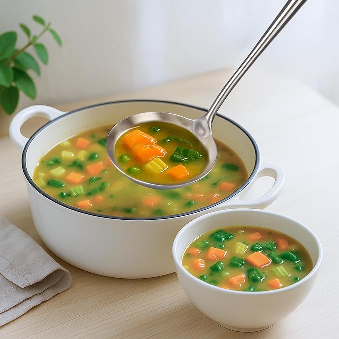 FJNATINH Soup Ladle, Stainless Steel Cooking Ladle for Soup Sauces, Kitchen Ladle Spoon with Heat-proof Wooden Handle, Easy to Clean