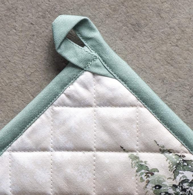 Maison d' Hermine Pot Holders Set 100% Cotton Heat Resistant Potholders 8" x 8" Hot Pads with Loop BBQ, Cooking, Baking, Grilling, Kitchen, Handling Hot Pans (Pack of 2, Deer in The Woods)