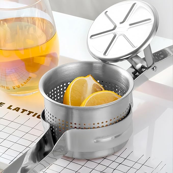 Stainless Steel Potato Ricer Masher,Multi Functional Potato Ricer Press for Pressing Potatoes, Fruits, Vegetables,Manual Masher Kitchen Tool,with 3 Removable and Interchangeable Discs (Bye Hole)