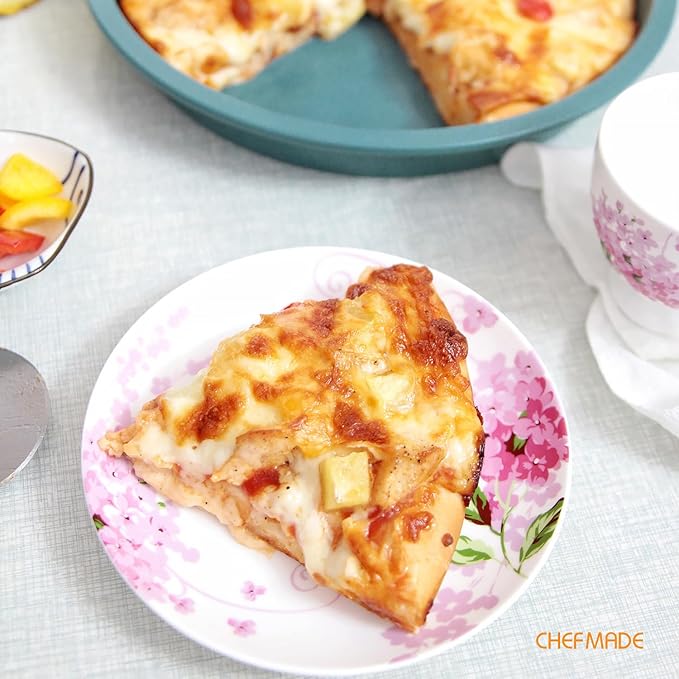 CHEFMADE Round Cake Pan, 8-Inch Non-Stick Pizza Pan and Pie Bakeware for Oven Baking (Green)