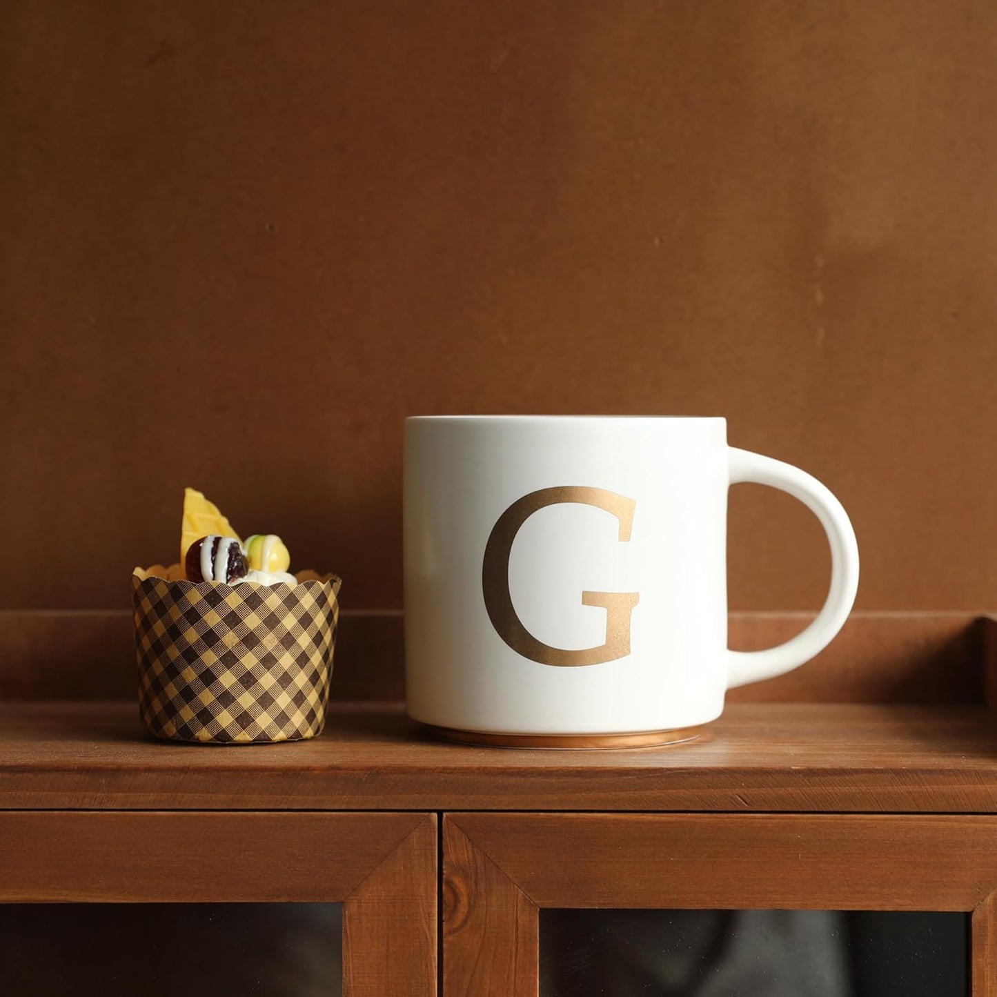COLLECTIVE HOME - Monogram Ceramic Mugs, 15 oz Golden Initial Coffee Cups, Elegant Alphabet Tea Mugs, Elegant Personalized Mug with Gift Box, Unique Mug with Double Side Capital Letter (G)