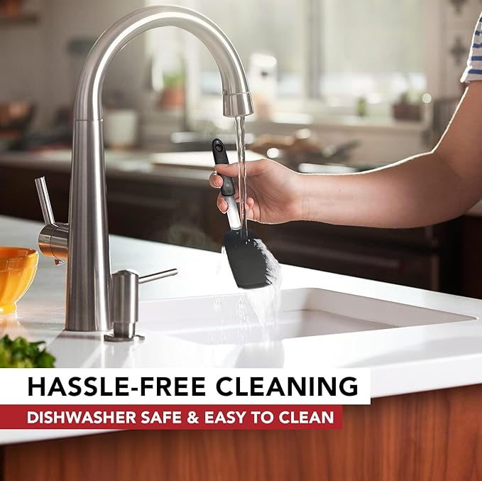 Set of 4 Silicone Spatula Utensils by Boxiki Kitchen. Professional Silicone and Stainless Steel Kitchen Spatula for Cooking, Pancakes, Eggs and Fish.