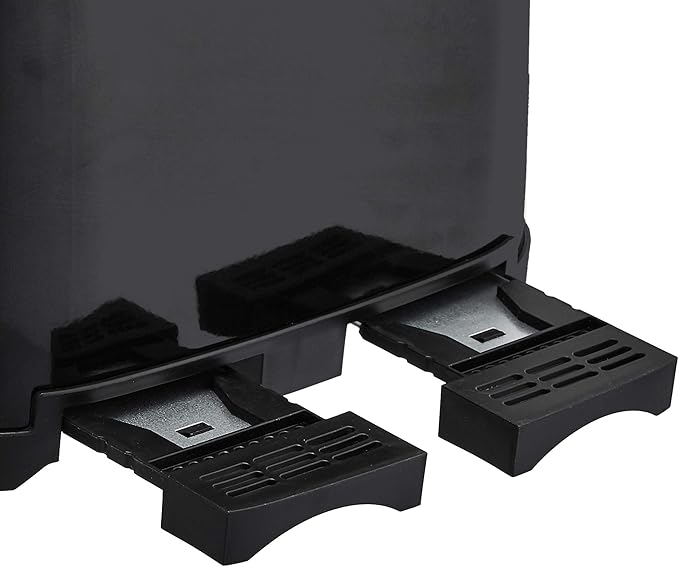 Amazon Basics 4 Slice Toaster, 6 Browning Settings, Removable Crumb Tray, Bagel and Defrost Function, Cancel Button, 1600W, Black