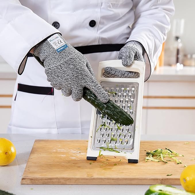 Dowellife 3 Pairs Cut Resistant Gloves Food Grade Level 5 Protection, Safety Kitchen Cuts Gloves for Mandolin Slicing, Fish Fillet, Oyster Shucking, Meat Cutting and Wood Carving (Black Gray, Medium)