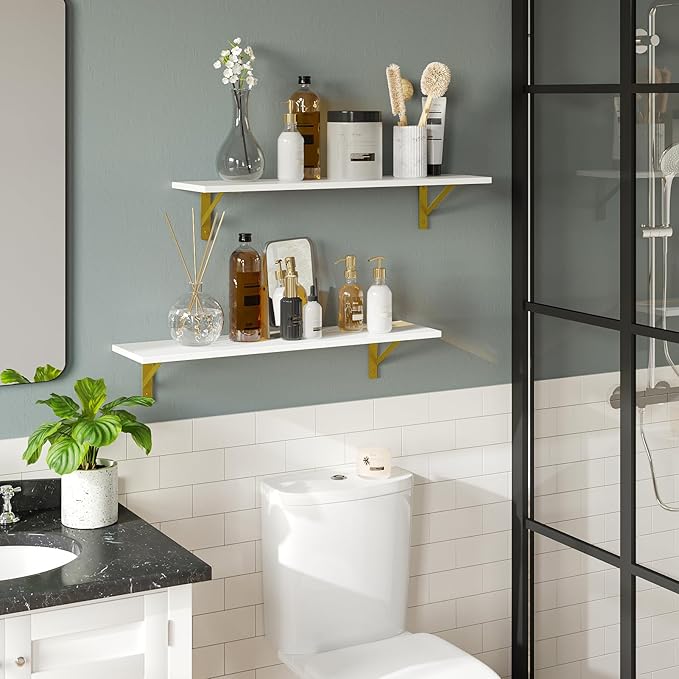 DINZI LVJ Long Wall Shelves, Set of 4, 31.5Inch Wall Mounted Shelves, Floating Shelves for Wall Storage with Metal Brackets, for Living Room, Bathroom, Bedroom, Kitchen, White and Gold