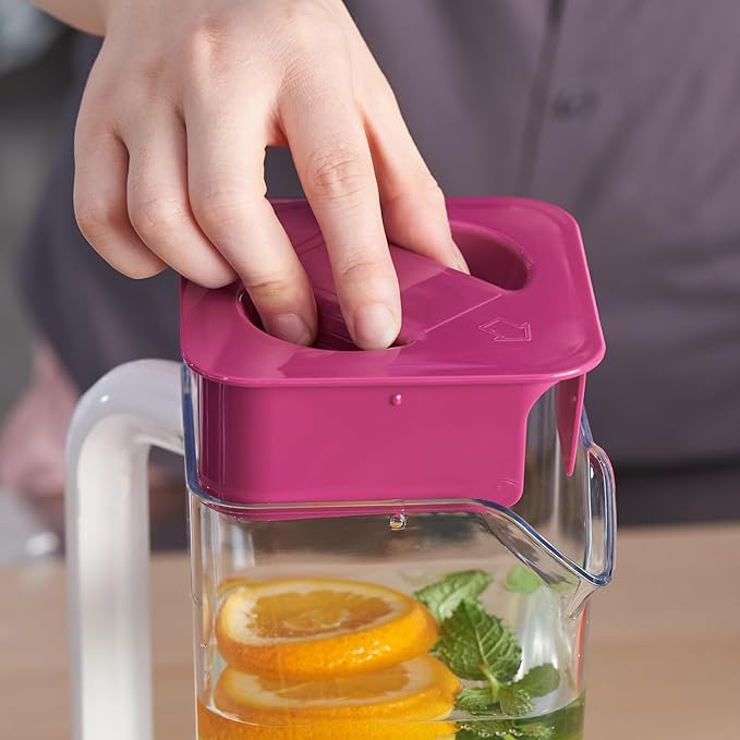 CURTA 2 Pack 2 Liters/68 oz Plastic Square Pitcher with Lid & Handle for Kitchen,ICED JUICE and Coffee Carafe Beverage Serveware, Acrylic Water Jug for Hot/Cold Drinks&lemonade