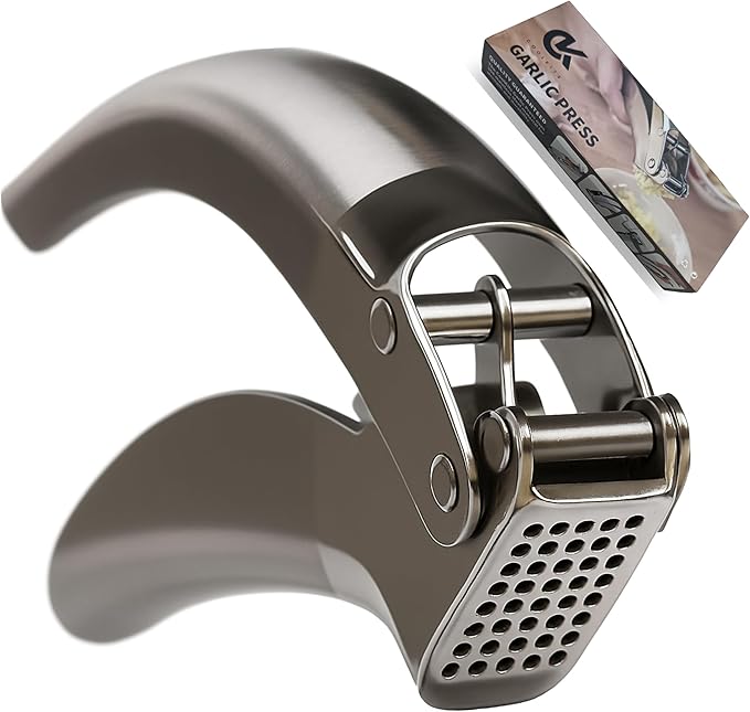 Good Grips Heavy Duty Garlic Press, No Peeling Needed, Stainless Steel Professional Garlic Mincer & Crusher, Dual Lever-Assisted Design with Large Capacity Chamber for Effortless Garlic Crushing.