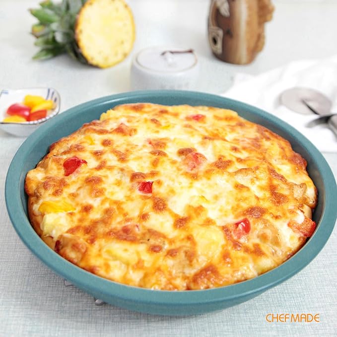 CHEFMADE Round Cake Pan, 8-Inch Non-Stick Pizza Pan and Pie Bakeware for Oven Baking (Green)