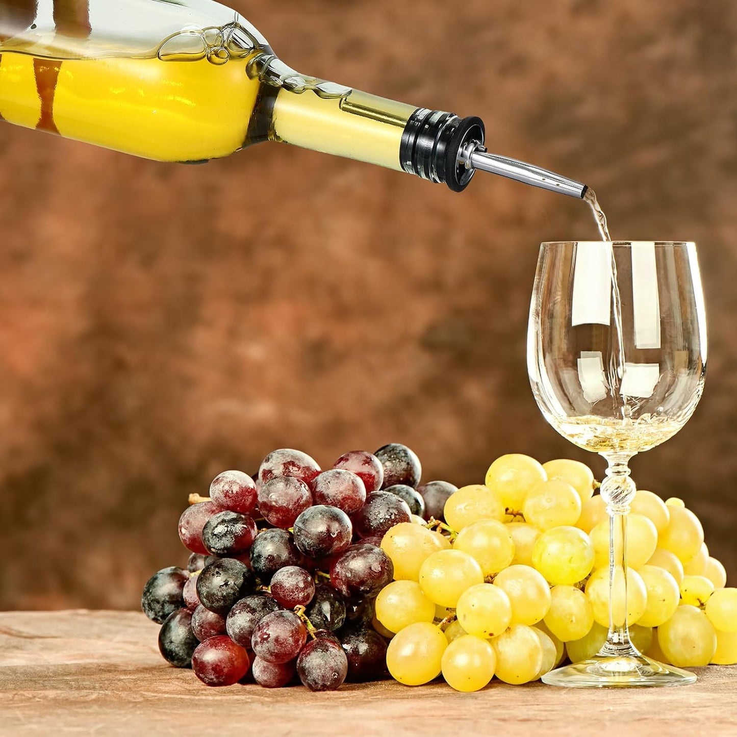 Maxdot 5 Pcs Long Neck Glass Bottles with Pourer Bordeaux Wine Bottle Clear Empty Wine Syrup Juice for Home Bar Liquor Juice Making Wedding Anniversary Party