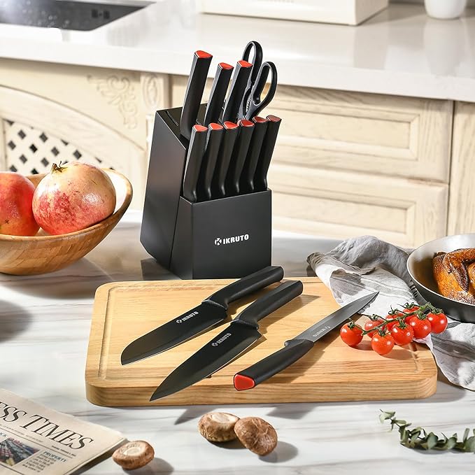 15-Piece Professional Kitchen Knife Set with Block – Built-in Sharpener, Anti-Slip Handles, Non-Slip Base – Effortless Cooking Tools for Chefs & Home Cooks (Black Red)