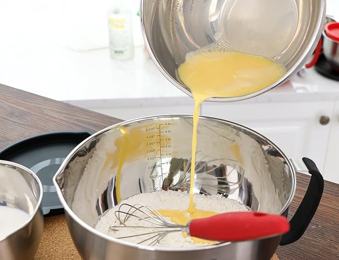 Rorence Stainless Steel Non-Slip Mixing Bowls With Pour Spout, Handle and Lid, Set of 3, Black