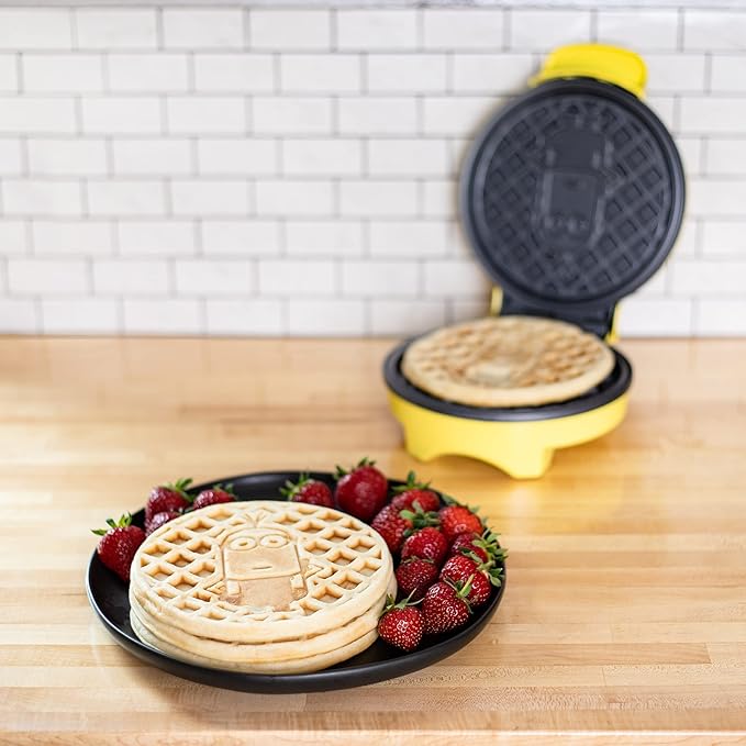 Uncanny Brands Minions Kevin Waffle Maker- Iconic Minion on Your Waffles - Waffle Iron