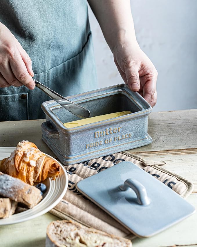 Butter Dish with Lid, Ceramic Butter Holder Container Large Butter Dish for Countertop Farmhouse Decor Butter Keeper for East West Coast Butter, Gray