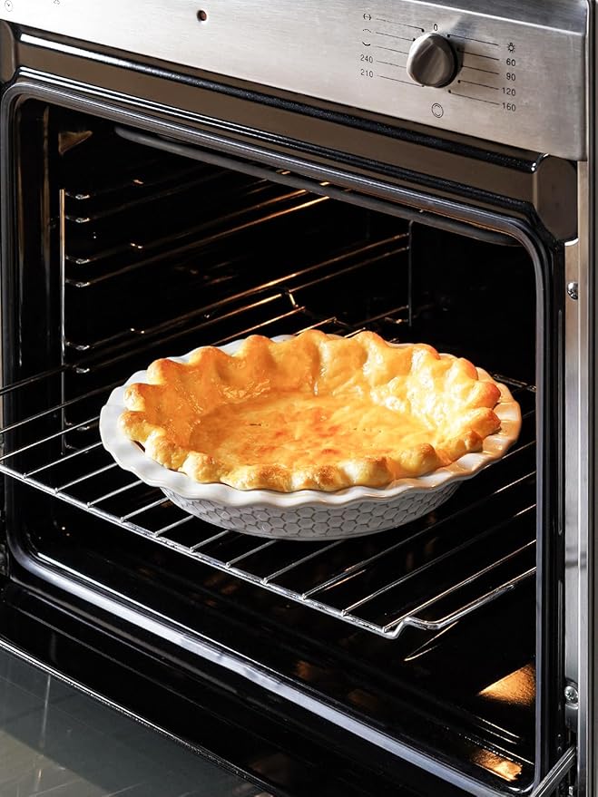 LE TAUCI Pie Pans for Baking 9 Inch, Ceramic Pie Plate for Apple Pie, Round Baking Dish Oven Safe, Embossment Housewarming Wedding Present - 36 OZ, Set of 1, Honey Comb, Arctic White