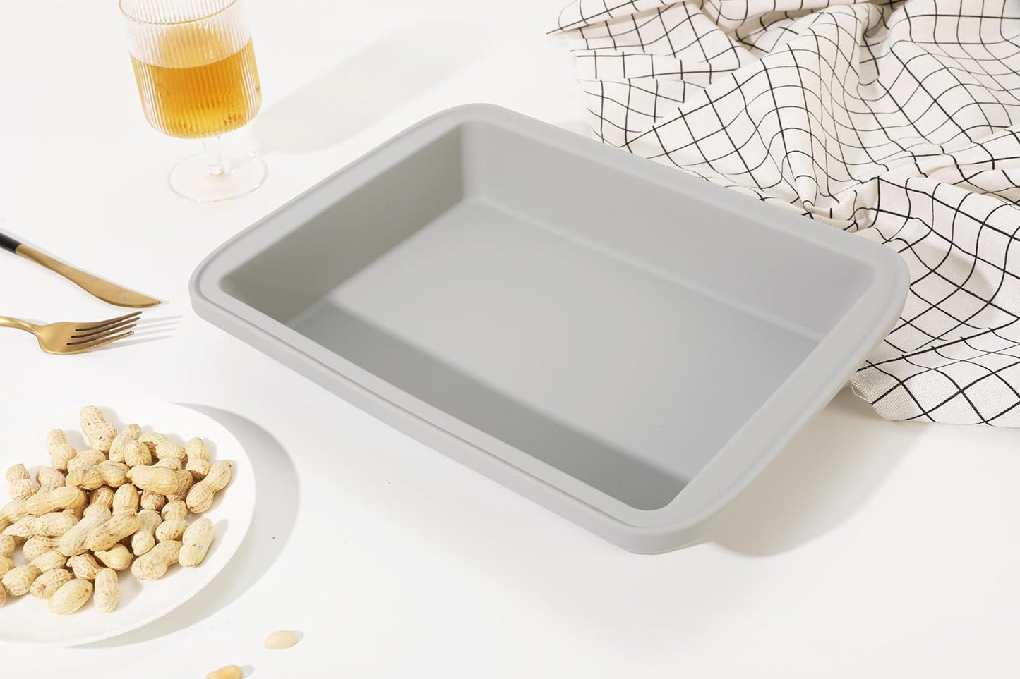 Sunsetbaby Silicone Baking Dish with Handles, Deep Rectangular Bakeware Cake Pan, Compatible with Fancy Panz, for Lasagna, Cake, Brownie or Family Dinner, 12.6 x 9.8 x 2.1 Inch (Grey)