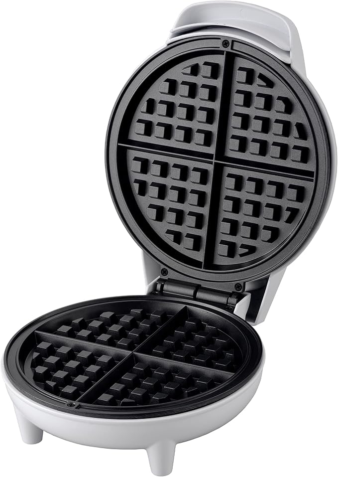 Courant Waffle Maker 7-inch Round Waffles in less then 5 minutes Delicious Belgian Waffles