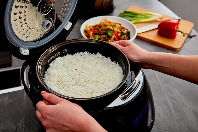 Yum Asia Sakura Rice Cooker with Ceramic Bowl and Advanced Fuzzy Logic (8 Cup, 1.5 Litre) 6 Rice Cook Functions, 6 Multicook Functions, Motouch LED Display, 120V Power (Black and Silver)