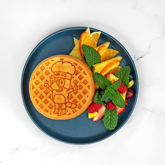 Uncanny Brands Bluey Mini Waffle Maker – Fun Character Waffles – Easy to Use and Clean