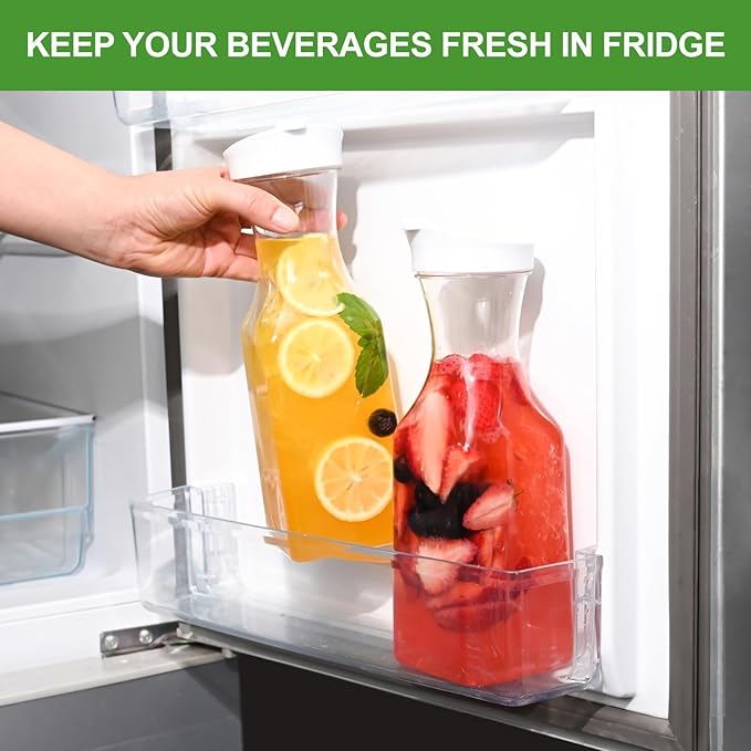 Set of 4 Plastic Carafe with Lid, 1 Liter Mimosa Bar Supplies, Large Square Base Juice Containers, Water Bottle, Milk Container, Clear Beverage Containers for Fridge