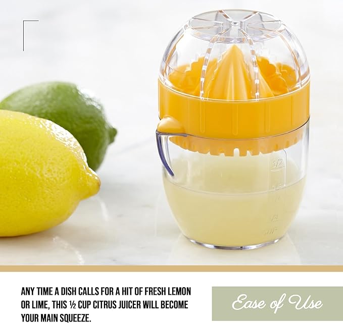 Trudeau Lemon Squeezer with Integrated Strainer – Compact Citrus Juicer with 1/2 Cup Capacity, Calibrated Container & Pouring Spout – BPA-Free & Dishwasher Safe – Original Trudeau Design
