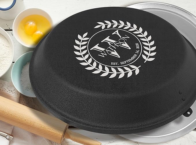Personalized Aluminum Pie Pan with Lid Customized Cake Pan Bake Tray Engraved With Custom Name Text Monogram - Wedding, Engagement, Anniversary, Housewarming, Birthday, Bridal Shower Gift (Black)